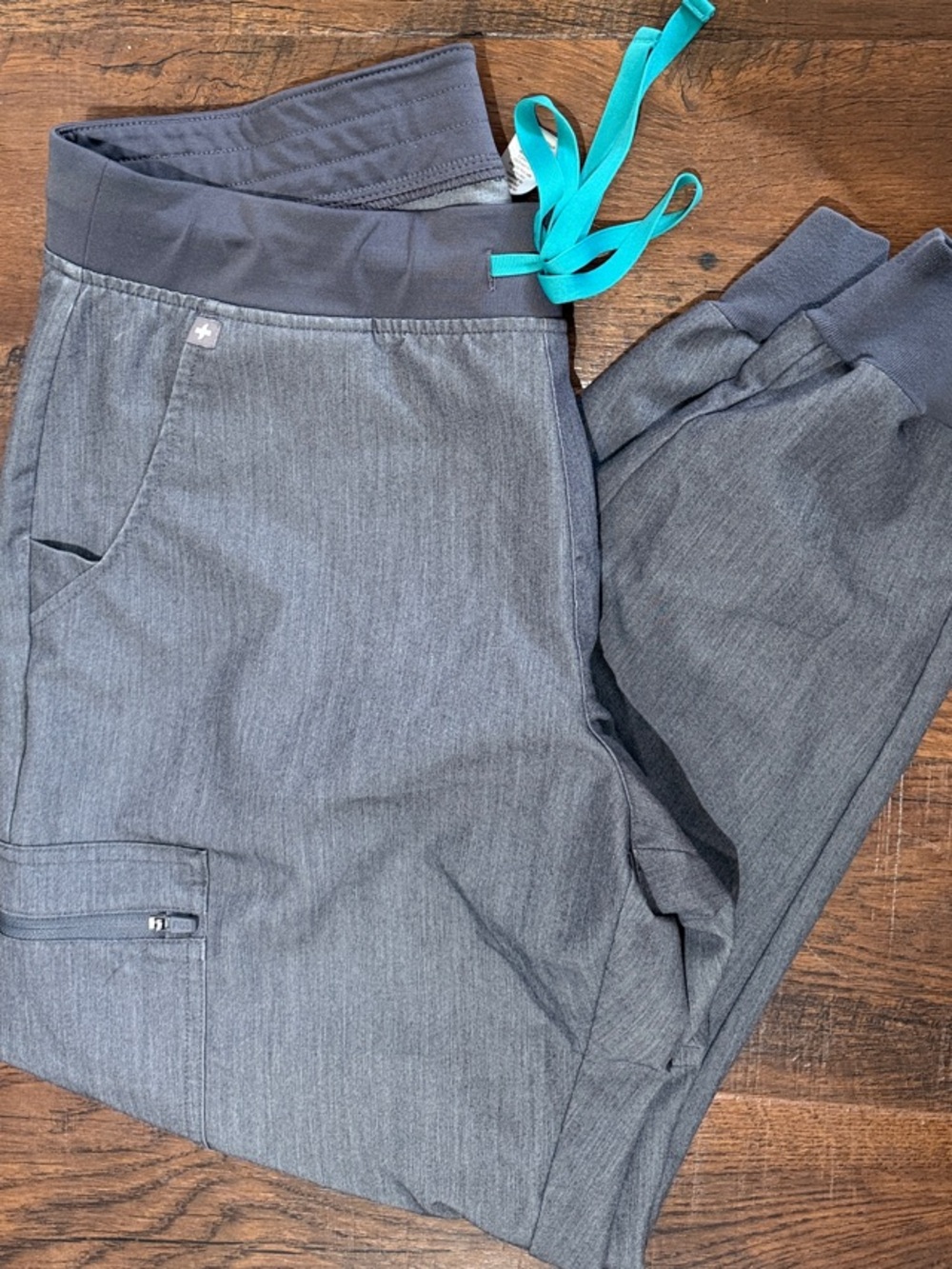 FIGS Scrub Pants Jogger. Technical Collection